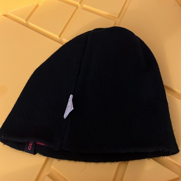 Gerry Knit Hat NWOT hot pink and black striped winter hat, reversible black gray - Picture 4 of 4